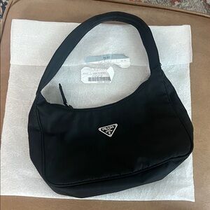 Vintage EUC Prada tessuto nylon hobo bag